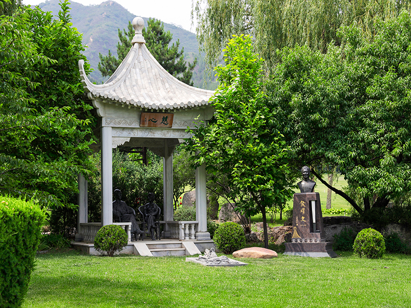 天寿陵园哪些墓区比较高端？